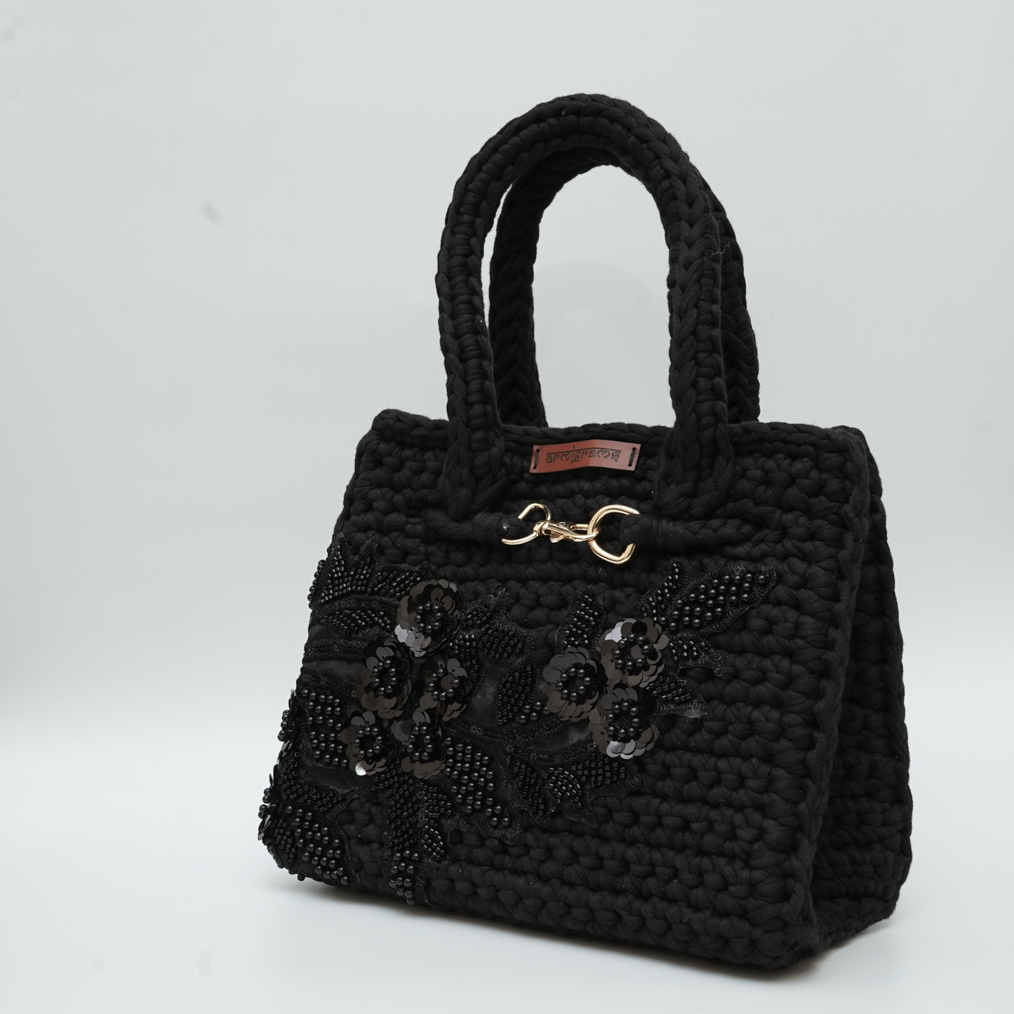BLACK PACH HAND BAG