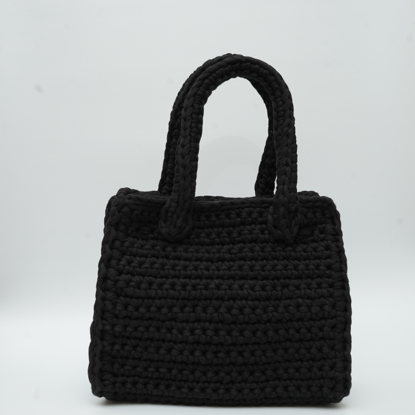 BLACK PACH HAND BAG