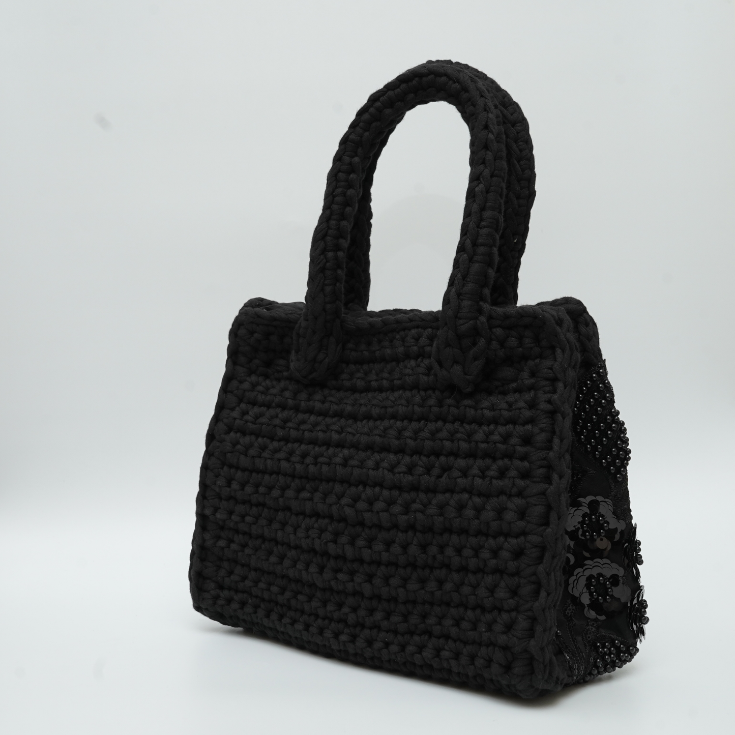 BLACK PACH HAND BAG